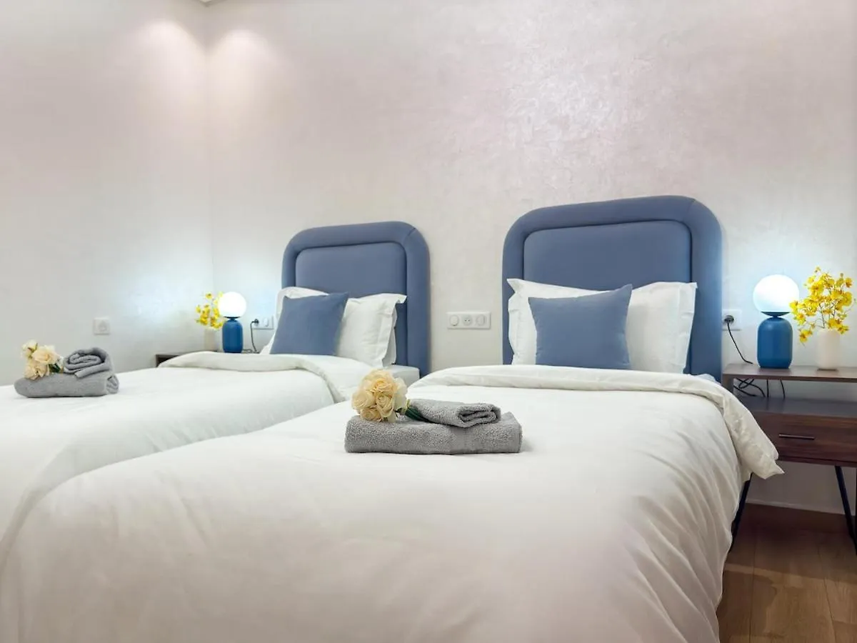Villa signature - Piscine prive - Spacieuse à Founty 阿加迪尔