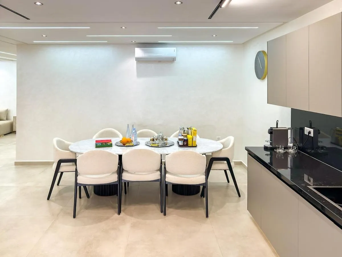 Villa signature - Piscine prive - Spacieuse à Founty 阿加迪尔