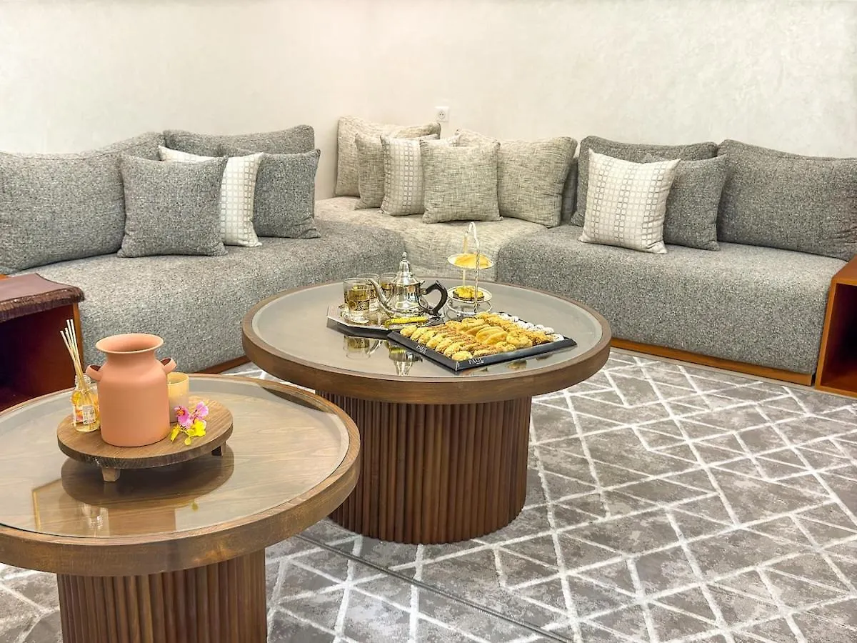 Villa signature - Piscine prive - Spacieuse à Founty 阿加迪尔